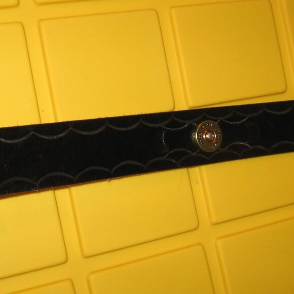 Black Leather Tooled Belt 1.5" x 46" 12 ga Conchos & Ornate Silver Buckle - Picture 3 of 5